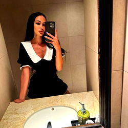 🔥𝐀𝐥𝐢𝐧𝐚 🤸🏼‍♀️𝙃𝙊𝙏 𝙂𝙔𝙈𝙉𝘼𝙎𝙏𝙄𝘾𝙎  😈 photo