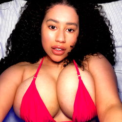 Miss Caramel Peach photo