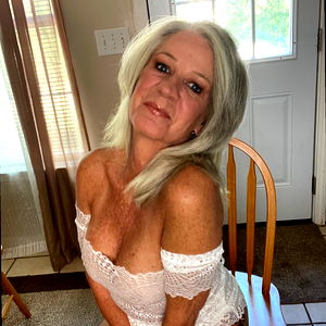 Southern Mature Woman photo