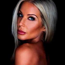 Miss Sally VIP photo