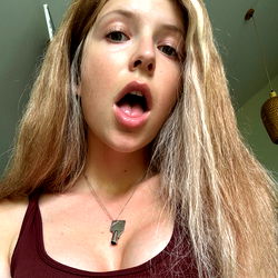 lulusdreamz • Top 0.3% 🦁✨ photo