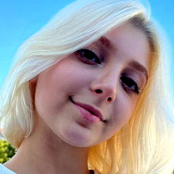 𝓛𝓲𝓽𝓵𝓵𝓮 𝓚𝓲𝓽𝓽𝔂 photo