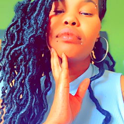 Qweeni Q👑ueen photo