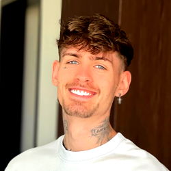 Lucas Hall [FREE] photo