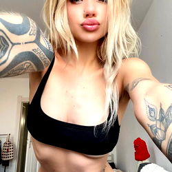 Alt Barbie💕🕷️ photo