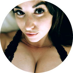 Lexi Allan- 💕 photo