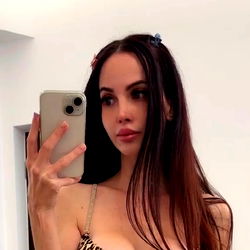 Red Fairy 🧚‍♀️ photo