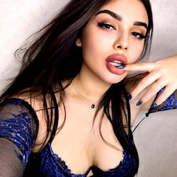 AnnaRED 19 y.o photo