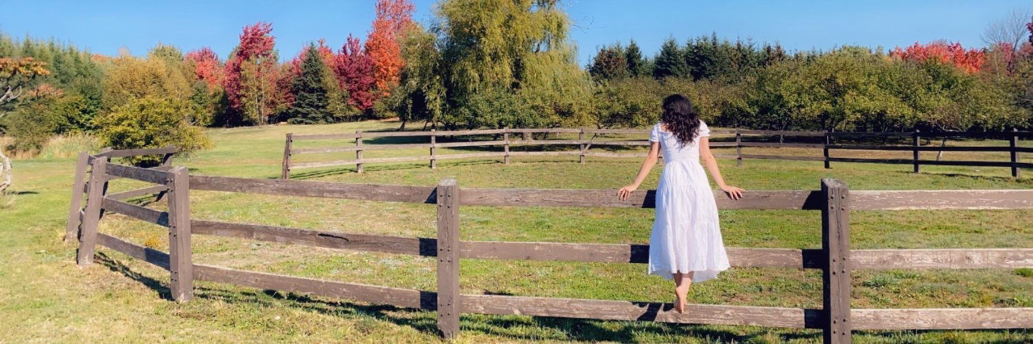 Saffron Bacchus photo