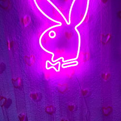 Lara Büttner 🐱😈 photo